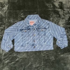 Juicy Couture Denim Jacket Girls 8 Blue Logo AOP Cotton Medium Wash Chest Pocket